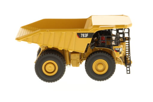 Cat Diecast 793F Mining Truck 85518 1:125 scale - Image 3