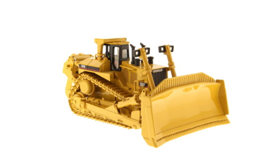 Cat Diecast D11R Track-Type Tractor with Metal Tracks 85025C - Image 2