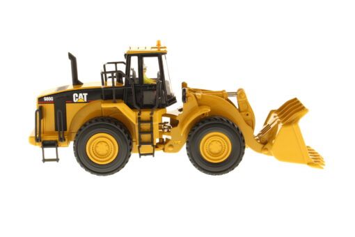 Cat Diecast 980G Wheel Loader 85027C - Image 8