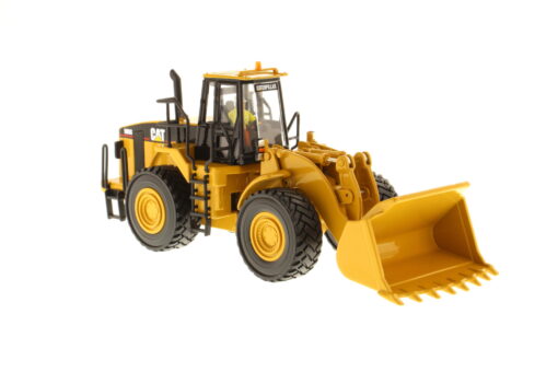 Cat Diecast 980G Wheel Loader 85027C - Image 9