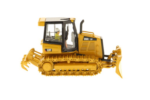 Cat Diecast D5K2 LGP Track-Type Tractor 85281 - Image 3