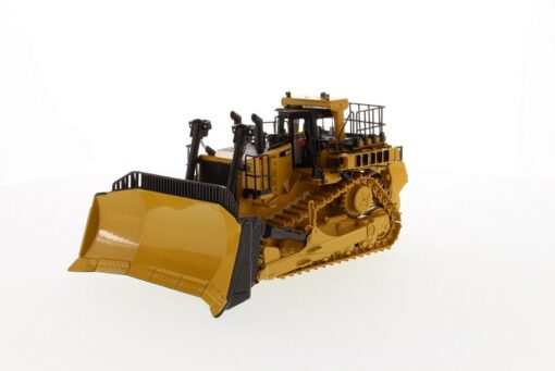 Cat Diecast D11T Track-Type Tractor JEL design 85565 - Image 9