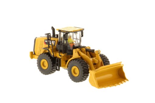 Cat Diecast 966M Wheel Loader 85948 1:87 Scale - Image 2