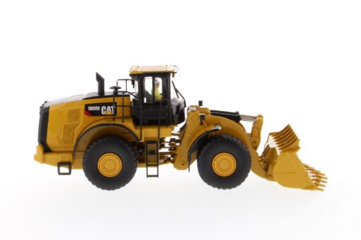 Cat Diecast 980M Wheel Loader 85543 - Image 3