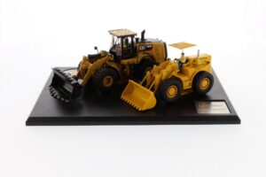 Cat Diecast 966A Wheel Loader & 966M Wheel Loader 85558