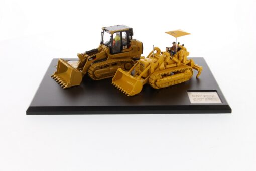 Cat Diecast 977 and 963K Track Loader 85559 Evolution Series