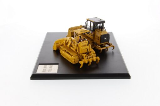 Cat Diecast 977 and 963K Track Loader 85559 Evolution Series - Image 5