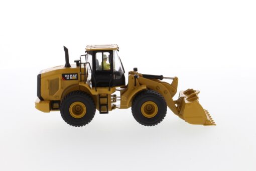 Cat Diecast 950GC Wheel Loader 85907C - Image 3