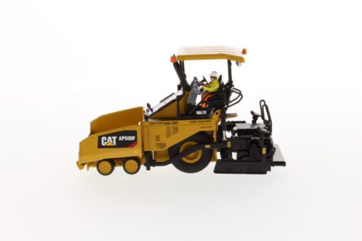 Cat Diecast AP600F Wheeled Asphalt Paver 85591 - Image 5