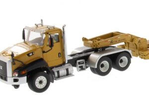 Cat Diecast CT660 DayCab with XL120 Trailer 85503C