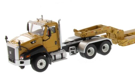 Cat Diecast CT660 DayCab with XL120 Trailer 85503C