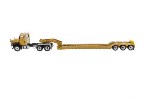 Cat Diecast CT660 DayCab with XL120 Trailer 85503C - Image 7