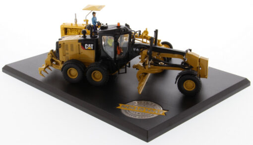 Cat Diecast 12 and 12M3 Motor Grader Evolution Series 85560 - Image 2