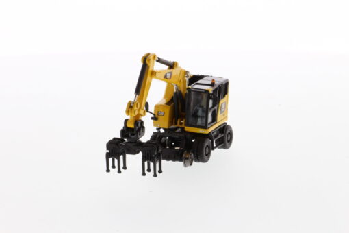 Cat Diecast M323F Railroad Wheeled Excavator 85612 1:87 scale - Image 16