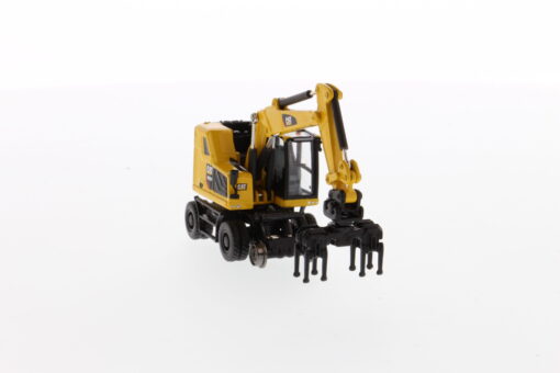 Cat Diecast M323F Railroad Wheeled Excavator 85612 1:87 scale - Image 2