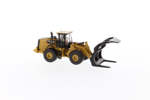 Cat Diecast 972M Wheel Loader with Log Forks 85950 1:87 scale - Image 4