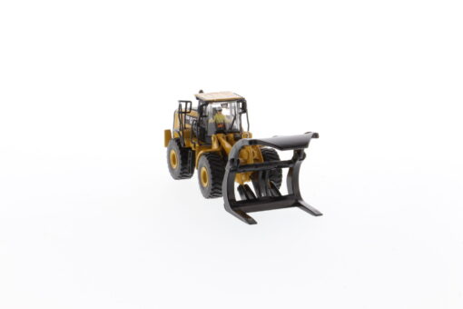 Cat Diecast 972M Wheel Loader with Log Forks 85950 1:87 scale - Image 2