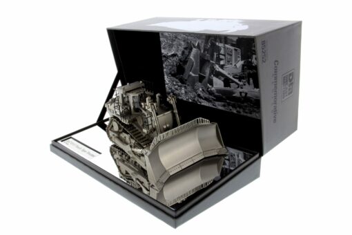 Cat Diecast D11T Track-Type Tractor Commemorative Edition Matt Silver Finish 85252 - Image 4