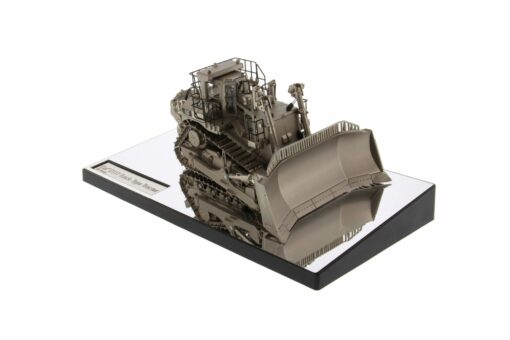 Cat Diecast D11T Track-Type Tractor Commemorative Edition Matt Silver Finish 85252 - Image 2