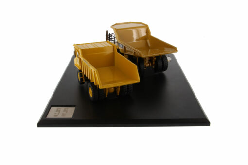 Cat Diecast 769 & 770 Off Highway Truck 85562 Evolution Series - Image 7