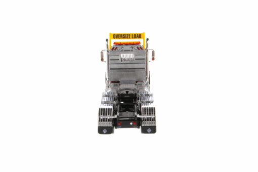 International 1:50 Diecast HX620 SB Red Tridem Prime Mover Tractor Truck 71008 - Image 5