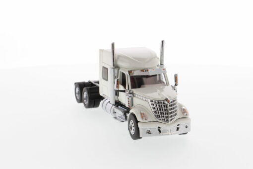 International 1:50 Diecast LoneStar Sleeper White Tandem Prime Mover Tractor Truck 71024 - Image 9