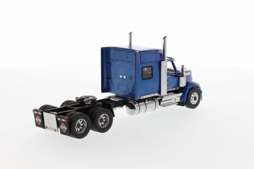 International 1:50 Diecast LoneStar Sleeper Metallic Blue Tandem Prime Mover Tractor Truck 71026 - Image 8