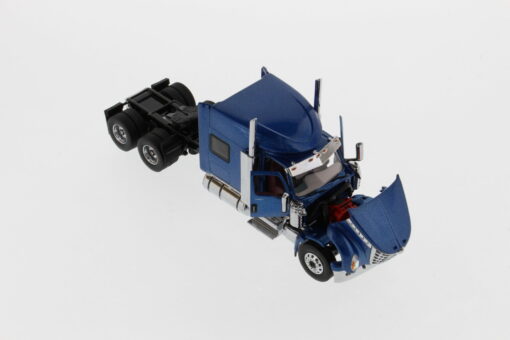 International 1:50 Diecast LoneStar Sleeper Metallic Blue Tandem Prime Mover Tractor Truck 71026 - Image 10