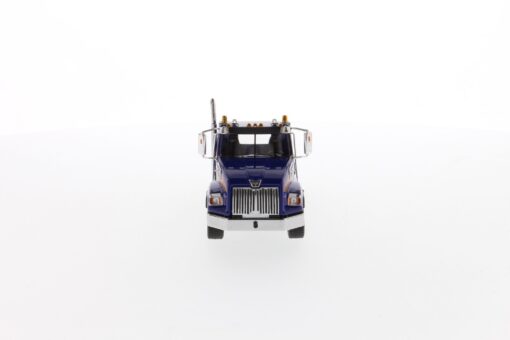 Western Star 1:50 Diecast 4700 SB Blue Tandem Prime Mover Tractor Truck 71039 - Image 9