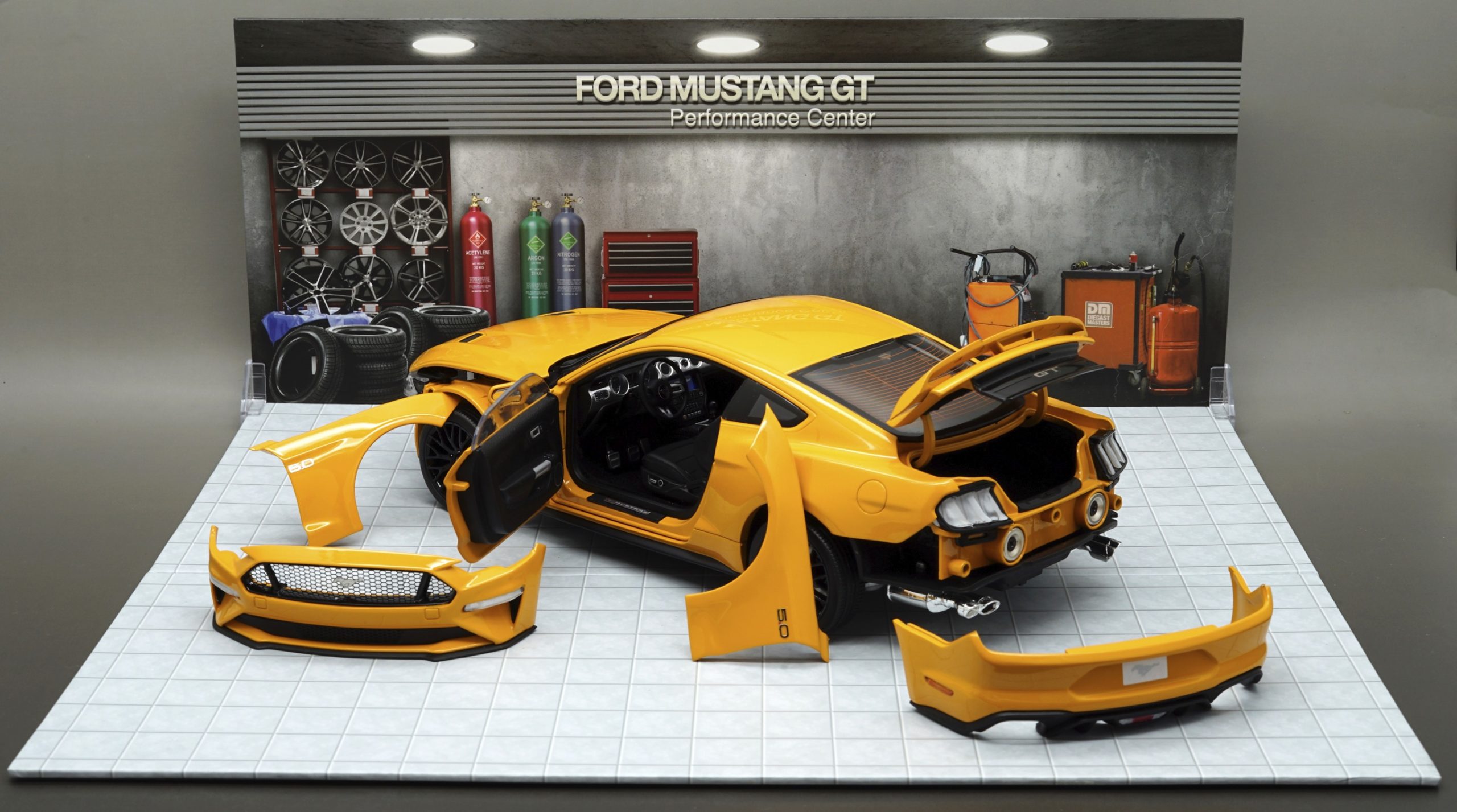 2019 mustang gt diecast