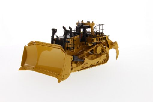 Cat Diecast D11 Fusion Track-Type Tractor 85604 - Image 6