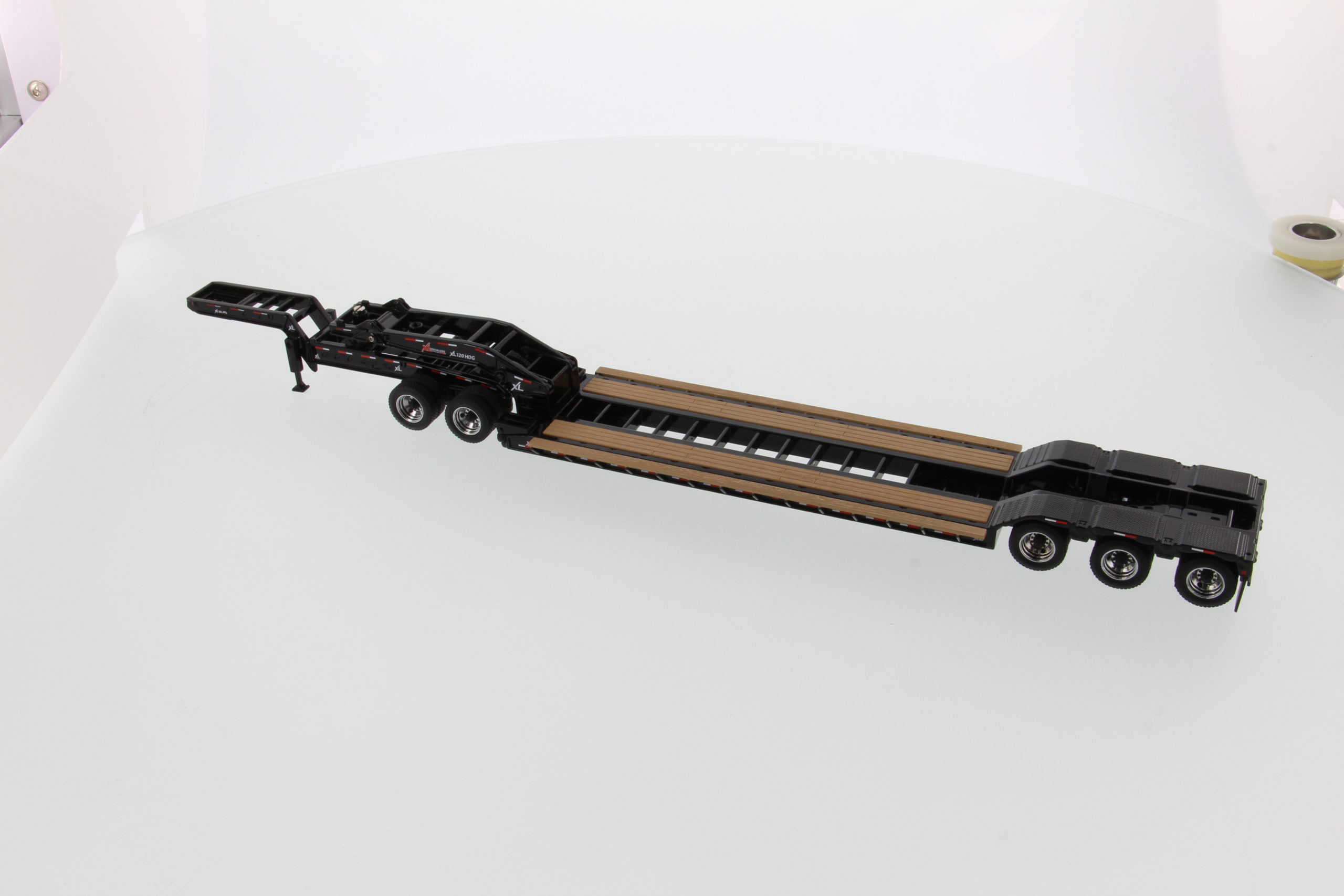 Diecast Masters 91033 XL 120 Low-Profile Trailer 1:50 - Sammelmodell