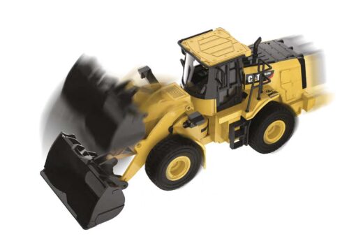 Cat Remote Controlled 950M Wheel Loader 1:24 scale 25003 Australian Shipping Only