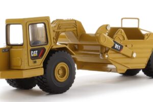 Cat Diecast 611 Wheel Scraper 85695 1:64 scale