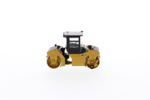 Cat Diecast CB-13 Tandem Vibratory Roller 85631 1:64 scale - Image 3