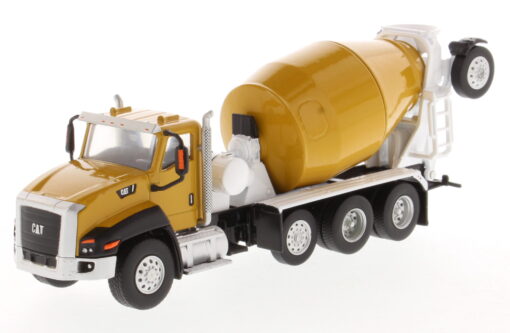 Cat Diecast CT660 McNeilus Bridgemaster concrete-mixer 85632 1:64 scale