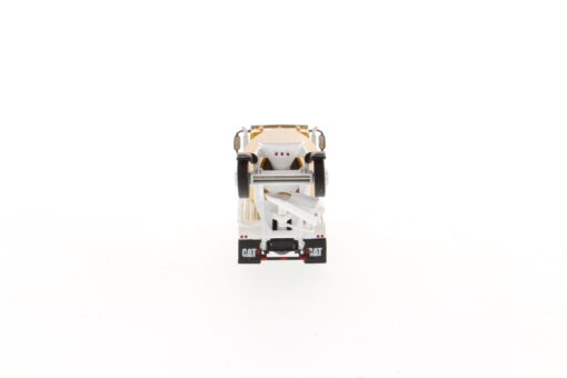 Cat Diecast CT660 McNeilus Bridgemaster concrete-mixer 85632 1:64 scale - Image 5