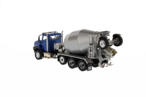 Cat CT660 Day Cab Tractor with McNeilus Bridgemaster Mixer 85664C - Image 6
