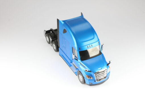 Freightliner 1:16 scale Remote Controlled Cascadia Truck 27006 Australian Shipping Only - Image 9