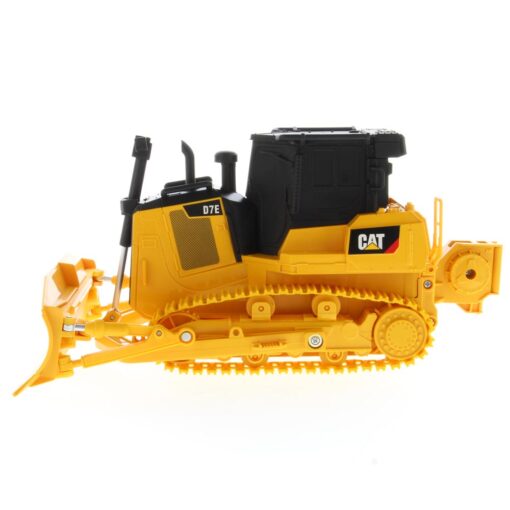 Cat 1:35 scale Remote Controlled D7E Track-Type Tractor 23002 - Image 8