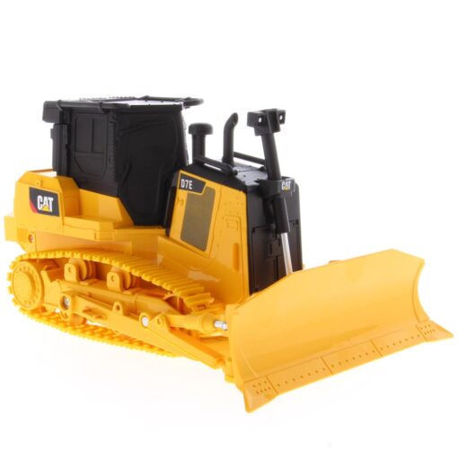 Cat 1:35 scale Remote Controlled D7E Track-Type Tractor 23002 - Image 5