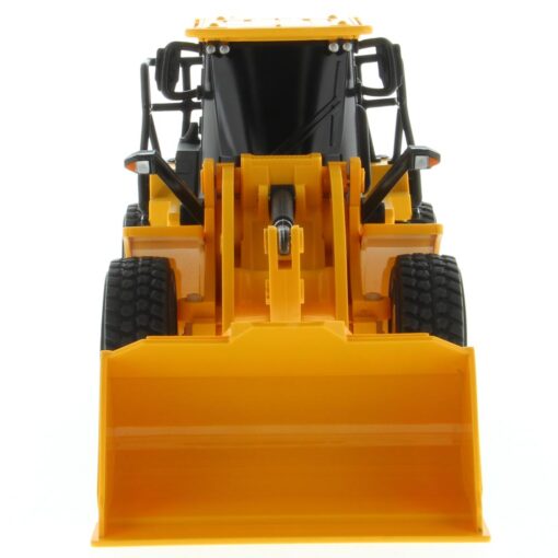 Cat Remote Controlled 950M Wheel Loader 1:35 scale 23003 - Image 8