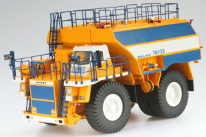 Diecast BELAZ 76135 Water Truck