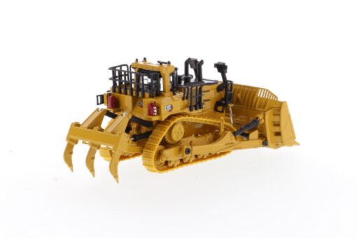 Cat Diecast D11 Track-Type Tractor Modern HEX 85659 1:87 scale - Image 4
