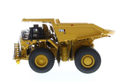 Cat 794 AC Mining Truck Diecast Masters 85670