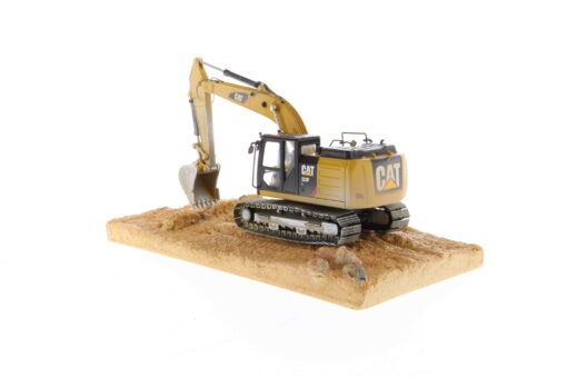 Cat Diecast Weathered 320F L Excavator 85701 - Image 8