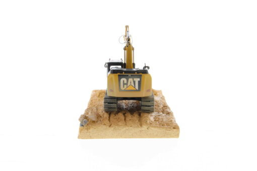 Cat Diecast Weathered 320F L Excavator 85701 - Image 10