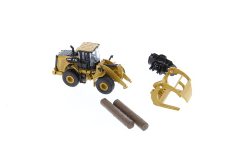 Cat Diecast 1:64 950M Wheel Loader with Log Fork 85635 - Image 5