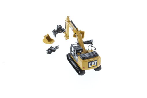 Cat Diecast 1:64 320F Hydraulic Excavator with 5 Work Tools 85636 - Image 4