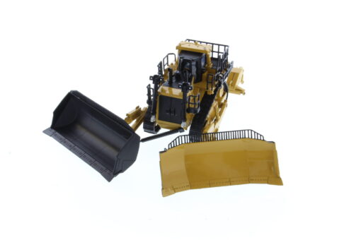 Cat Diecast 1:64 D11 Track-Type Tractor with JEL Blade 85637 - Image 32